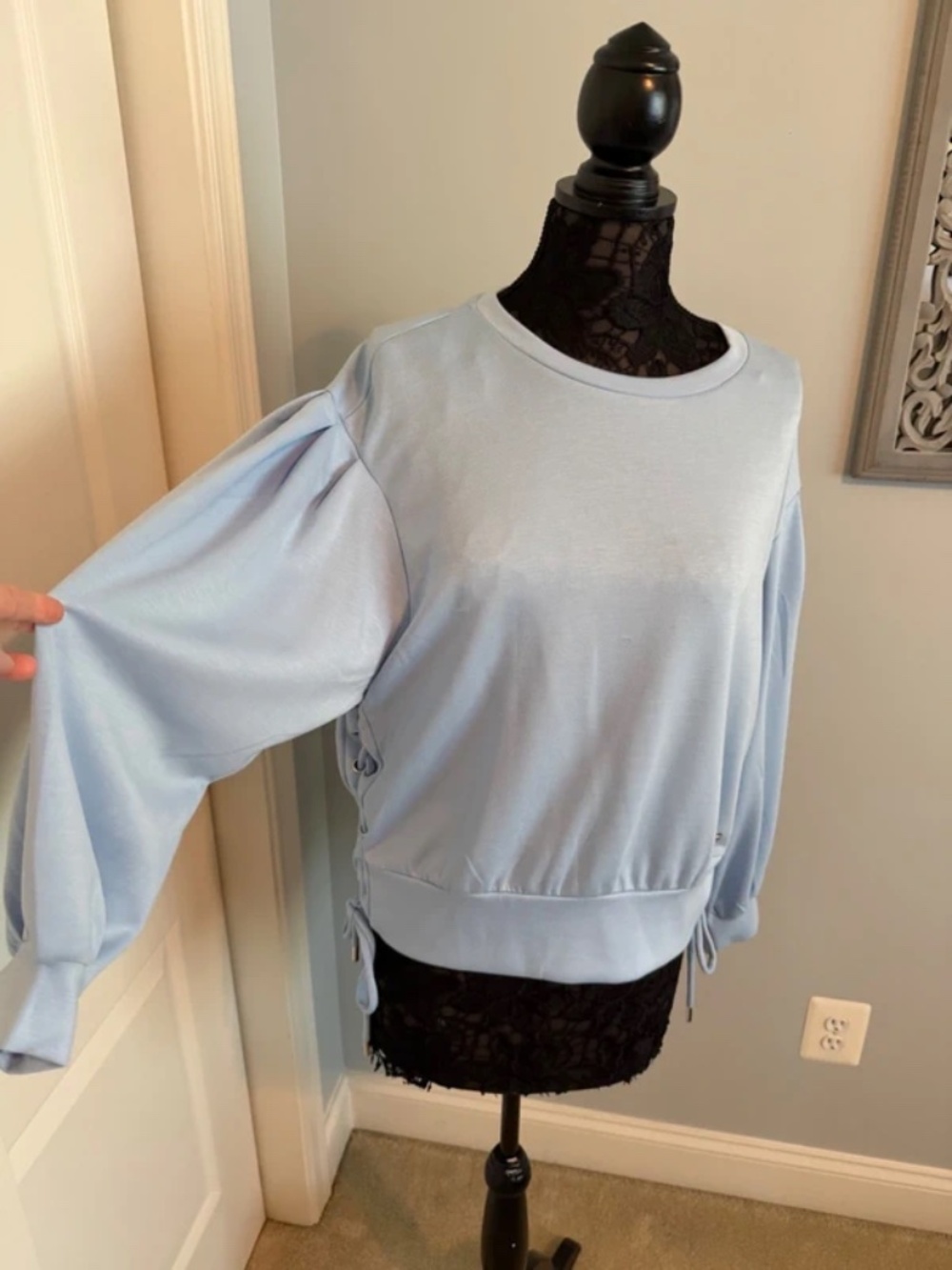 Adrienne Vittadini baby blue sweatshirt nwt xl